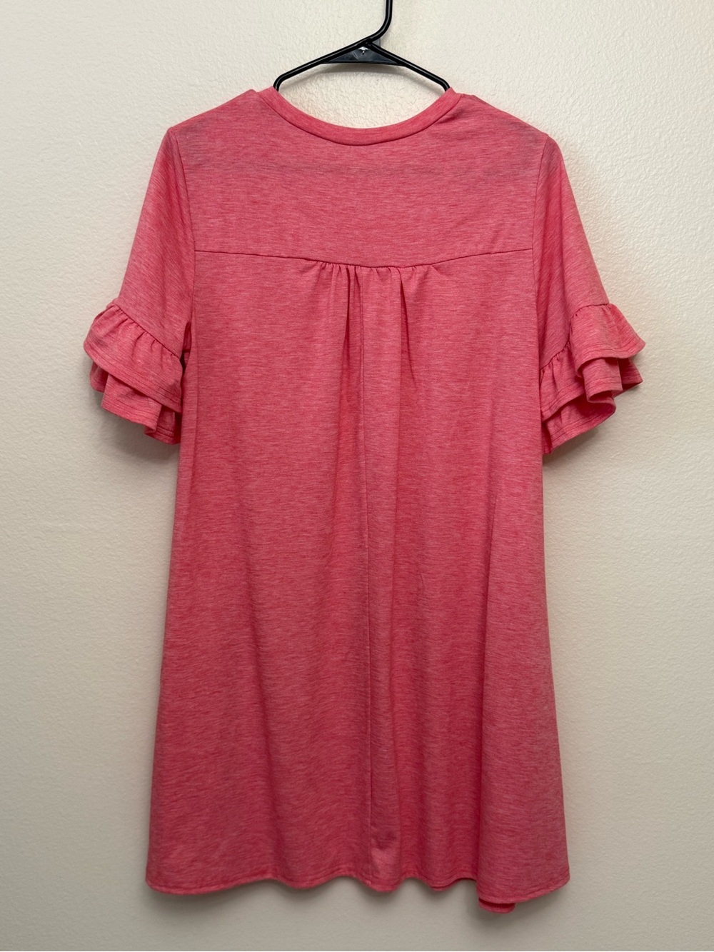 New In Women’s Medium Coral Pink Ruffle Sleeve T-Shirt Dress Pocket Casual - Picture 3 of 7